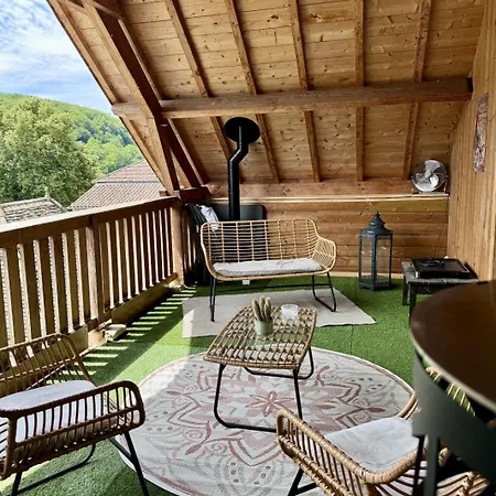 Sur La Dordogne Apartament *