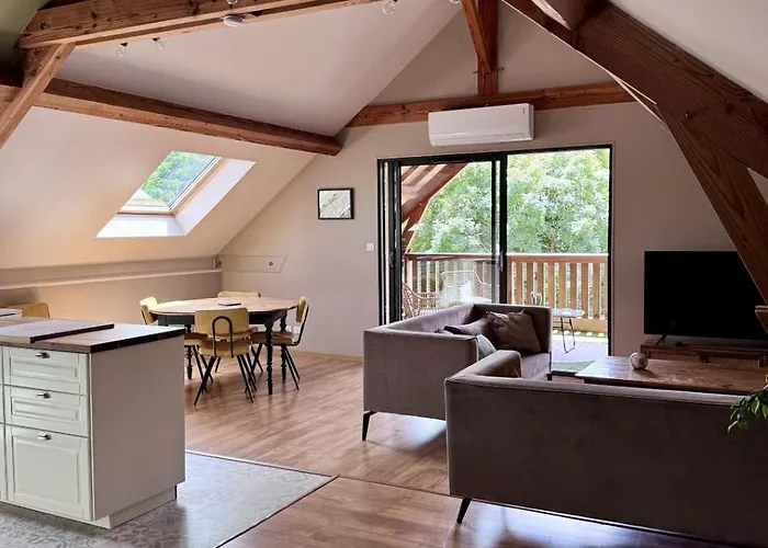 Sur La Dordogne Apartament *